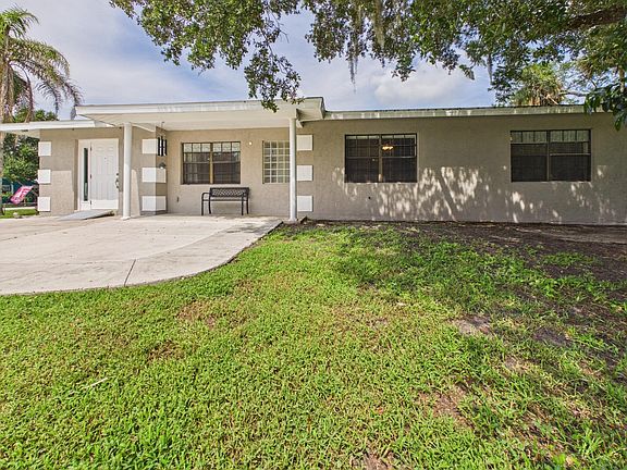 3rd image of 2151 SW 32ND Avenue