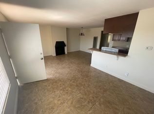 428 N Vine St #C, Fallbrook, CA 92028