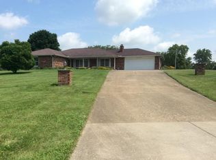 3351 Chatford Cir NE, Lancaster, OH 43130