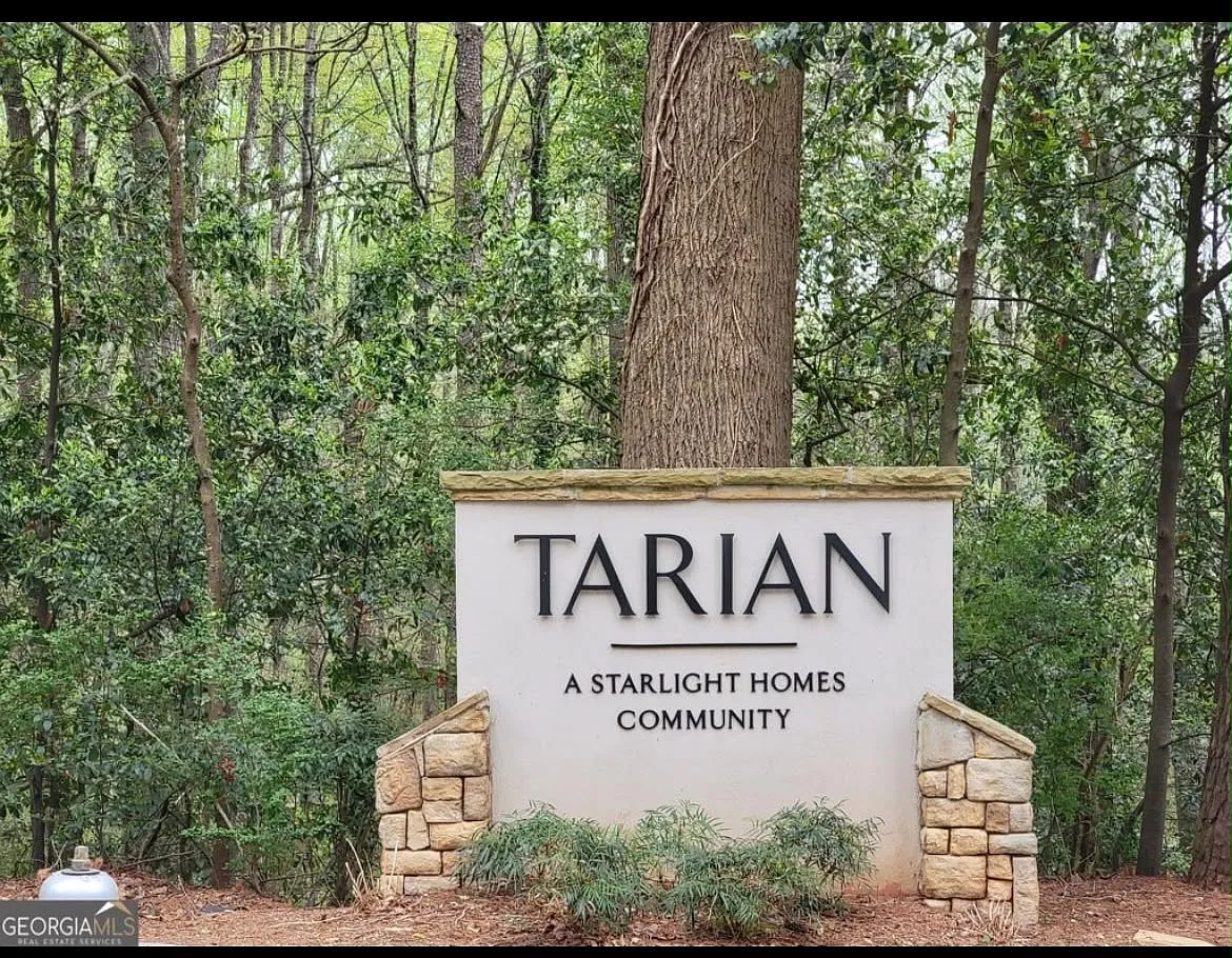 3025 Tarian Way - 1 — Photo 2