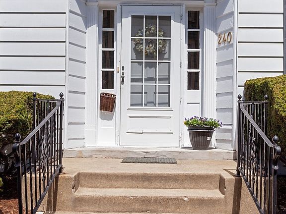 4th image of 240 Home Ave