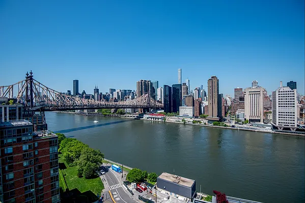 Sold by Corcoran | media 10