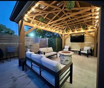 11035 SW 154th Pl, Miami, FL, 33196