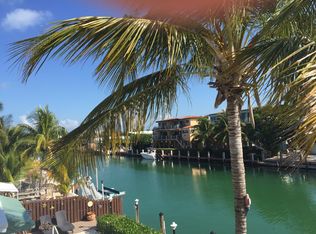 510 9th St, Key Colony Beach, FL 33051