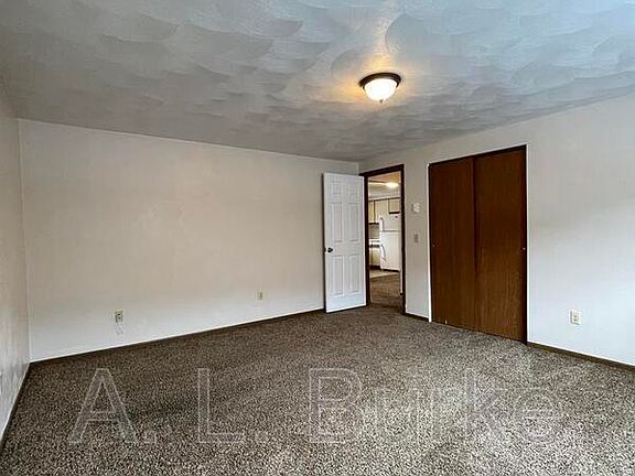 4th image of 3552 Smith Dr APT 15