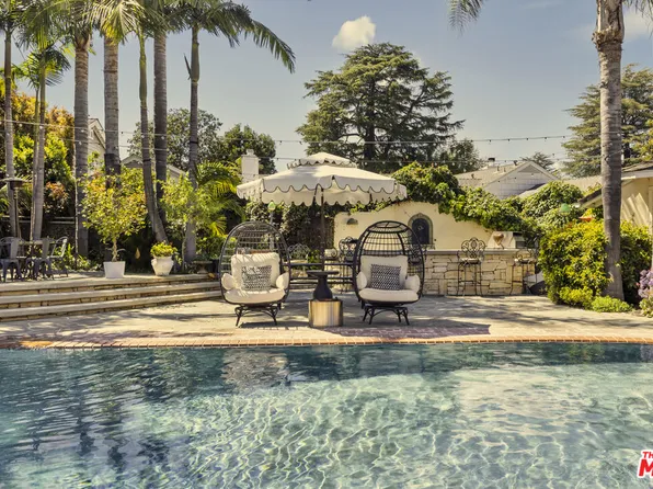 13166 Valley Vista Blvd, Studio City, CA 91604