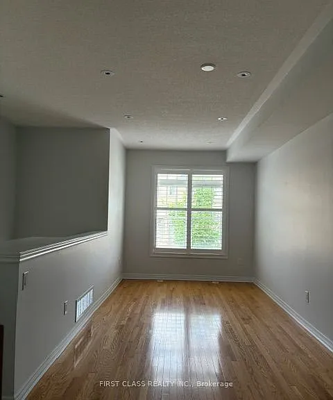 319 Delray Dr — Photo 11