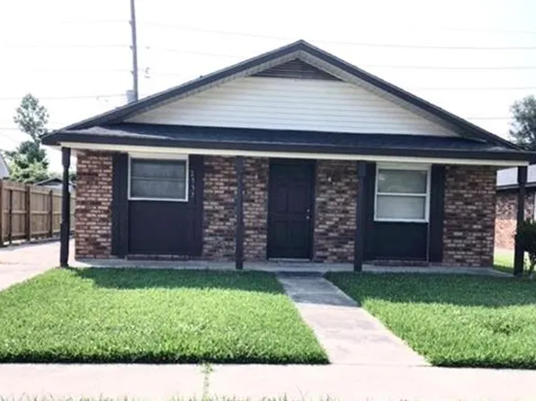2737 Yorktowne Dr, La Place, LA 70068