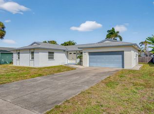 1256 Bluebird Ave, Marco Island, FL 34145