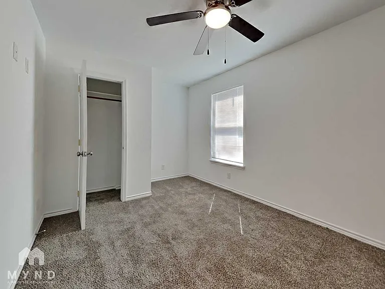 3034 W Salinas St #102 — Photo 8