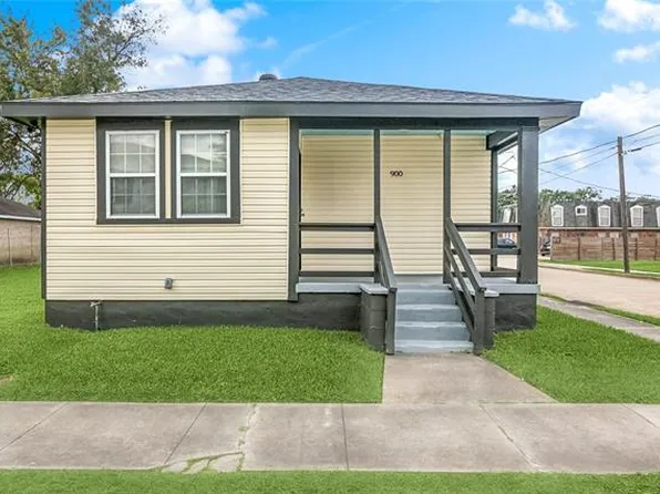 900 Fried St, Gretna, LA 70053