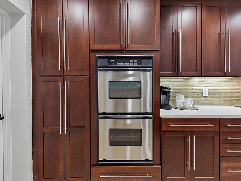 113 Harbor View Ln — Photo 11