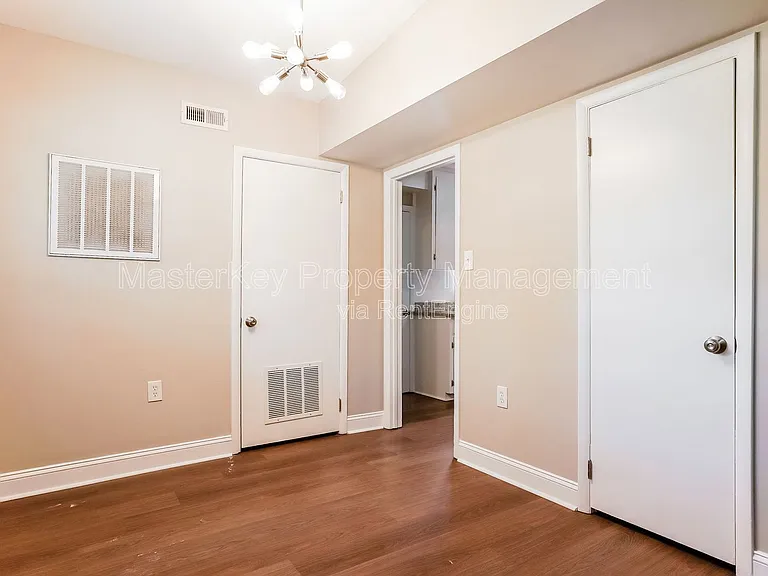 6313 Johnsdale Rd — Photo 12