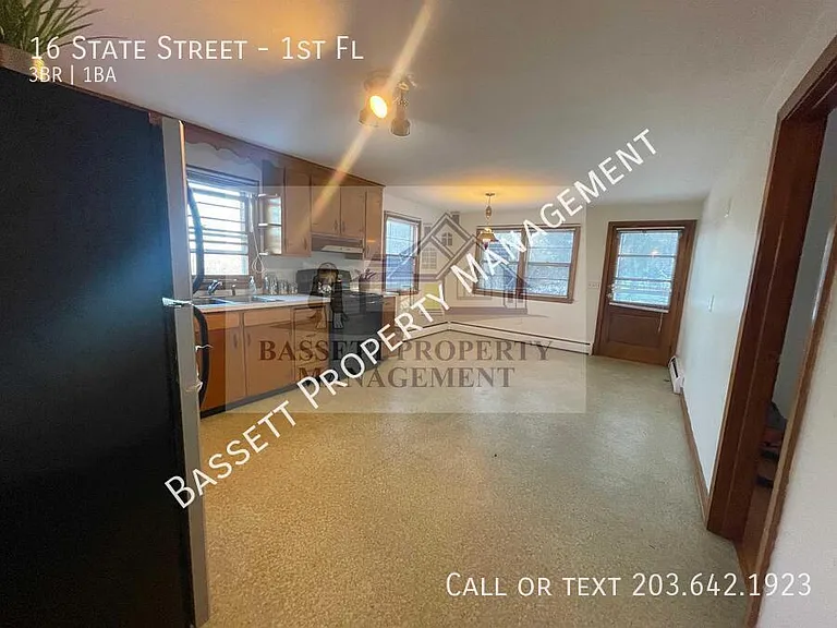 16 State St #1 — Photo 11