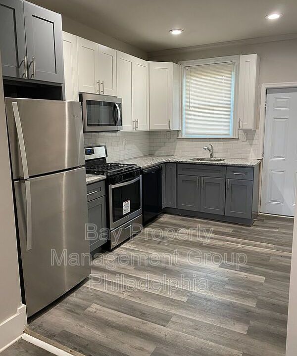 1st image of 1943 Berkshire St