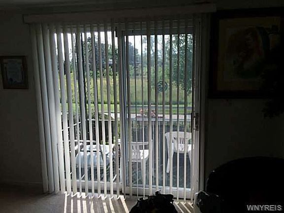 5th image of 61 Georgian Ln #3