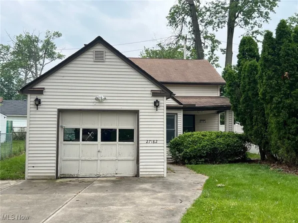 27182 Oriole Ave, Euclid, OH 44132
