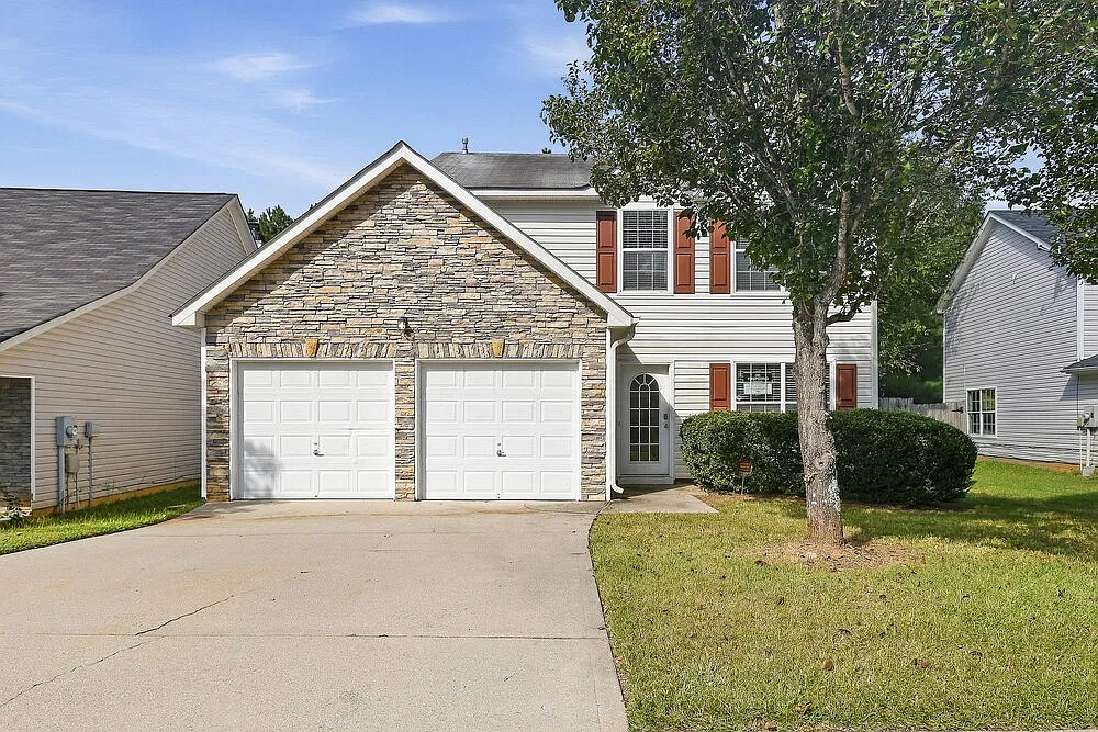 3 bed, 3.0 bath, 1844 sqft, $1,885 — Photo 1