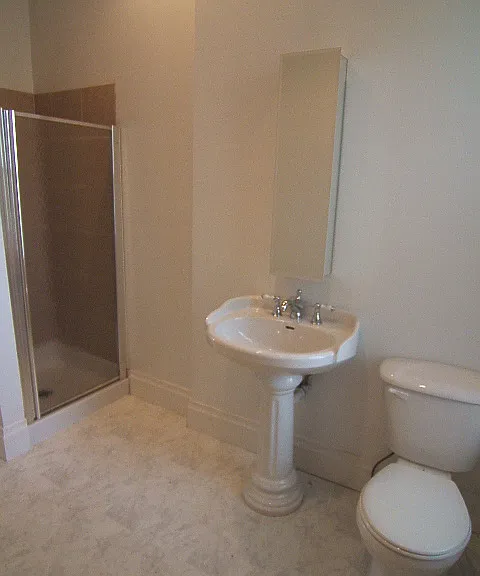 1358 Neil Ave — Photo 16