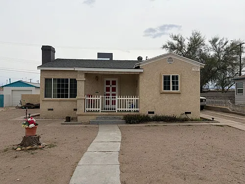 503 California Ave Photo 1