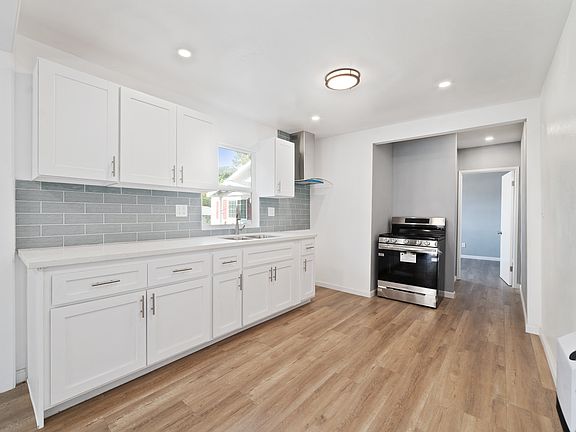 3rd image of 3361 City Terrace Dr