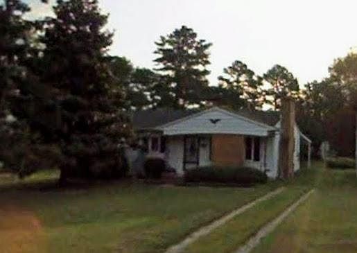 1st image of 305 Hickory Ln