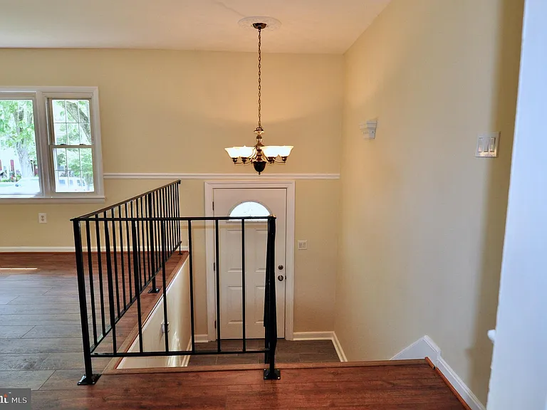13831 Delaney Rd — Photo 8