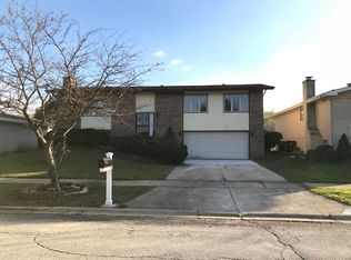 3107 Smoke Tree Ct, Hazel Crest, IL 60429