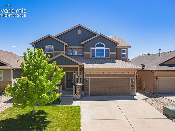 3rd image of 6133 Farmstead Pl