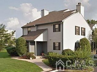 1601 Woodbridge Comns Way, Iselin, NJ 08830