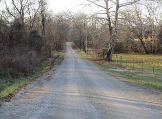 W 223rd St, Spring hill, KS 66083