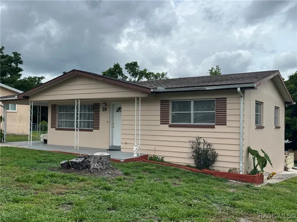 28 N Adams St, Beverly Hills, FL 34465