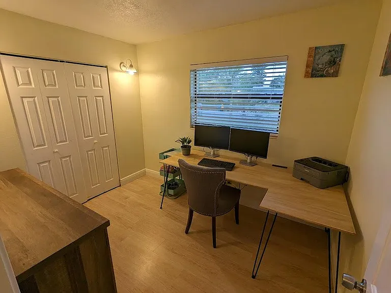 3rd bedroom office