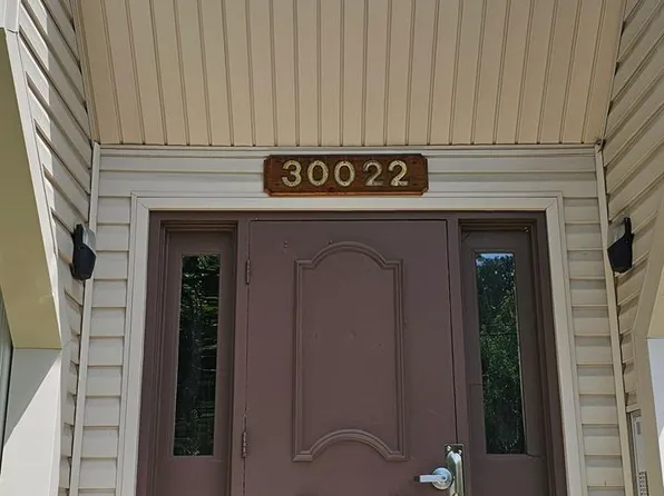 30022 W Twelve Mile Rd Unit 7, Farmington Hills, MI 48334