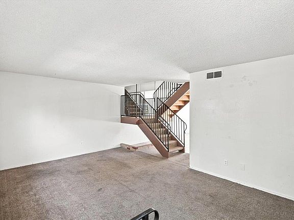 4th image of 6334 Wexford Cir