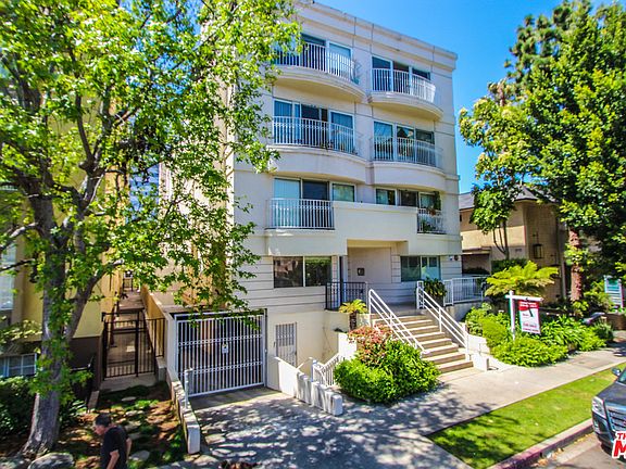 2nd image of 1247 Barry Ave Unit 402