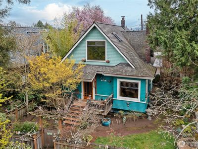 5716 17th Avenue NE, Seattle, WA, 98105