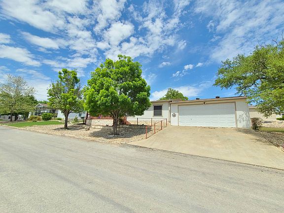2nd image of 132 Buckboard Dr