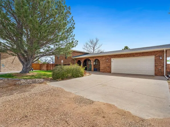 112 Bachar Dr, Fort Morgan, CO 80701