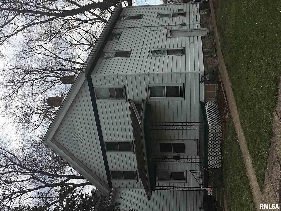 2nd image of 1716 9th Ave