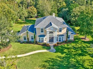 11203 Lakeview Dr, New Port Richey, FL 34654