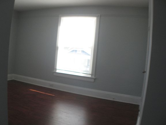 5th image of 344 Belle Ave