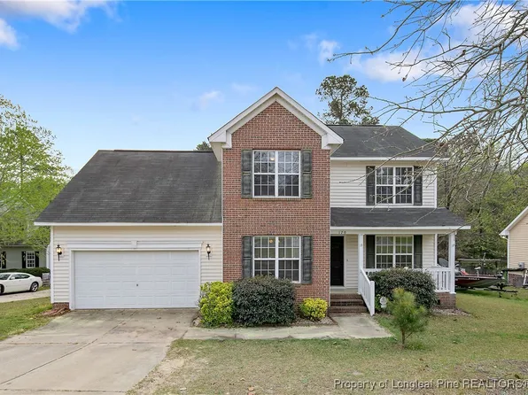 170 Cobblestone Dr, Spring Lake, NC 28390