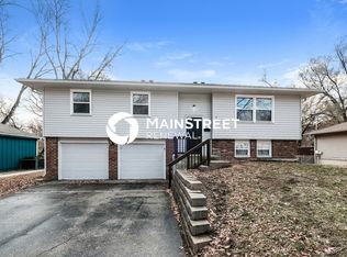 9817 W 56th Ter, Merriam, KS 66203