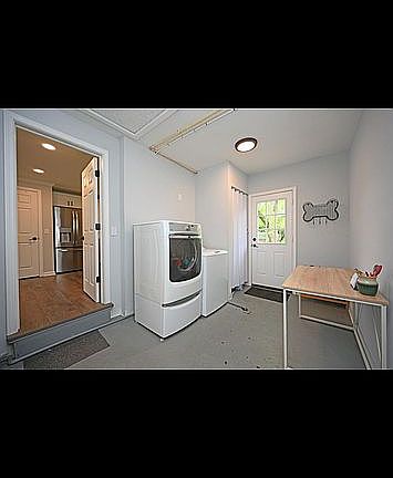 5th image of 111 Lynnview Dr