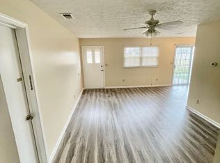 257 University Dr UNIT 4, Radcliff, KY 40160