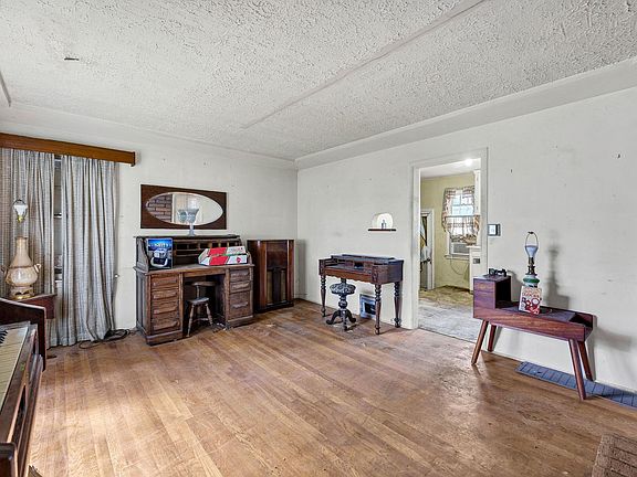 4th image of 15003 E Rich Ave
