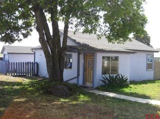 1394 Newport Ave, Grover Beach, CA 93433