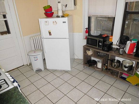 5th image of 294 Harvard St #3MM
