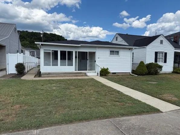 2313 S 9th St, Ironton, OH 45638